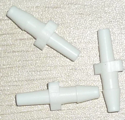 Plastic Connector for NIBP Cuff — view 2